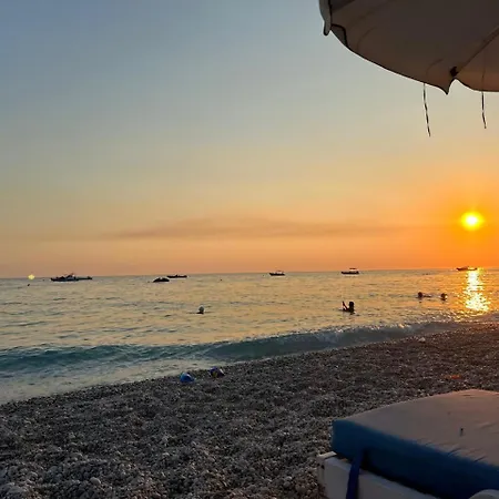 Sea View Apartment, Olea Apartment *